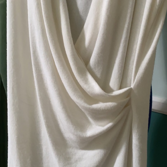 Michael Stars Sleeveless Surplice Tank-sz.-med. - Picture 4 of 14